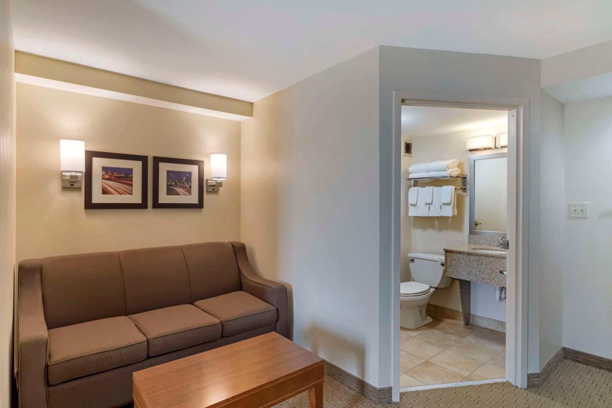 Comfort Inn Kennesaw Exterior photo
