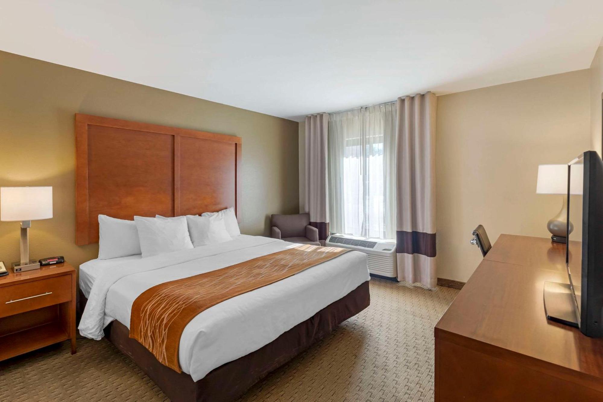 Comfort Inn Kennesaw Exterior photo