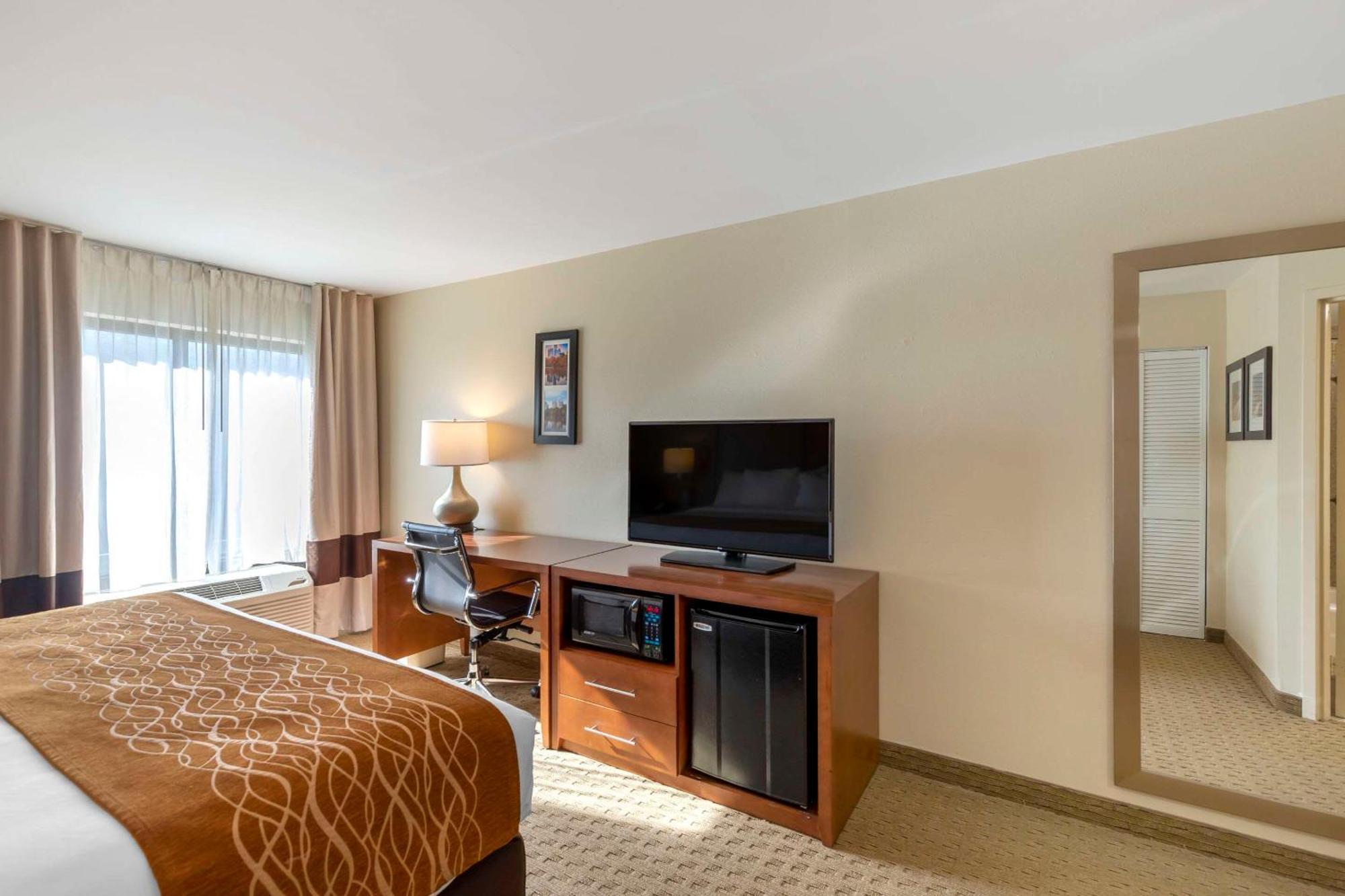 Comfort Inn Kennesaw Exterior photo